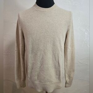 BANANA REPUBLIC Men's Tan Crew Neck Sweater Italian Yarn 100% Fine Wool